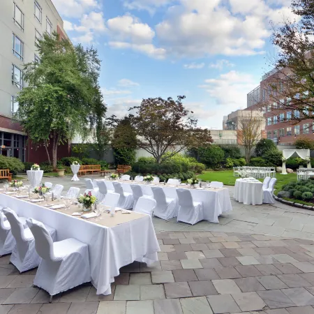 Le Meridien Boston Cambridge