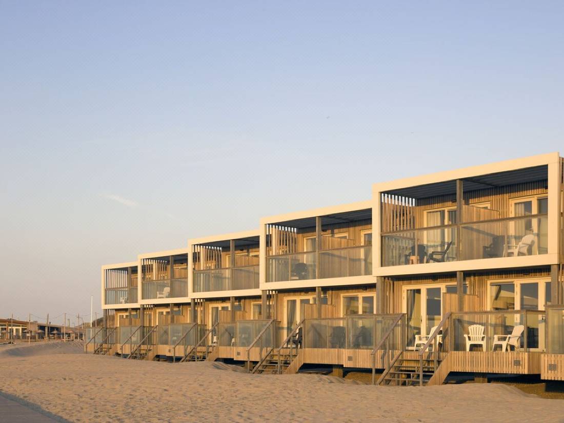 Beach House in a Dream Location; on The Beach-Hoek van Holland Updated 2022  Room Price-Reviews & Deals | Trip.com