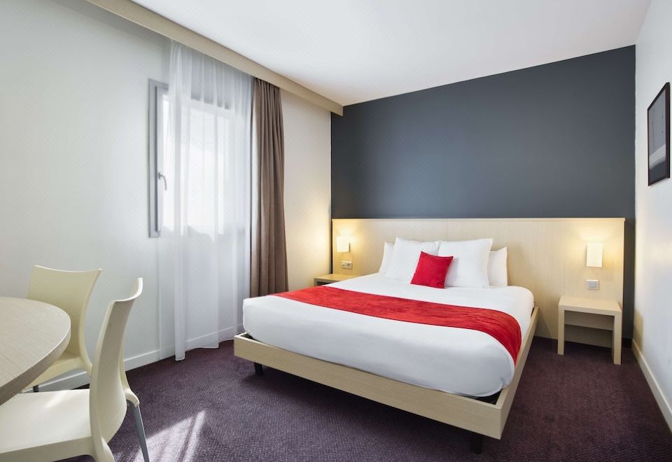 Sure Hotel by Best Western Nantes Beaujoire - Valoraciones de hotel de 3  estrellas en Nantes