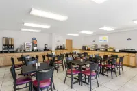 Days Inn & Suites by Wyndham Kanab - breakfast