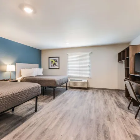 WoodSpring Suites Linden