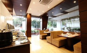 The Altruist Business Hotel Andheri