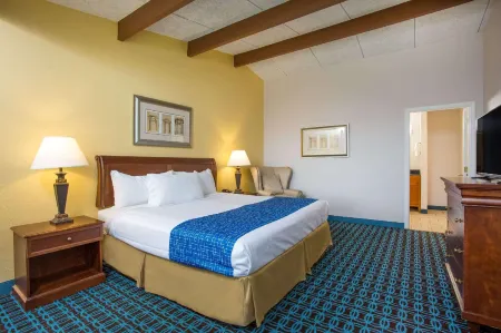 Travelodge by Wyndham Wytheville Отели в г. Восток Уайтевилл