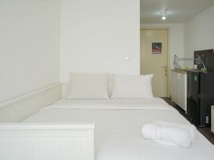 Comfort and Good Deal Studio Apartment at M-Town Residence