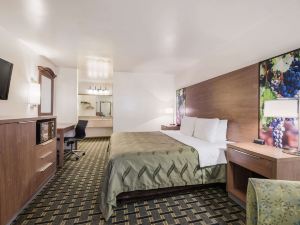 Quality Inn Near Fort Hunter Liggett