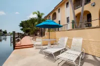 OYO Waterfront Hotel- Cape Coral Fort Myers, FL Hotels in Cape Coral