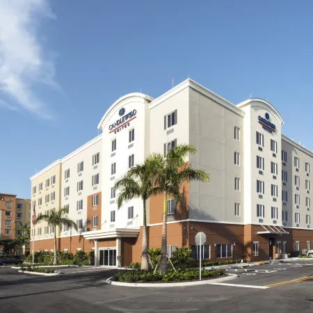 Candlewood Suites MIAMI EXEC AIRPORT - KENDALL by IHG