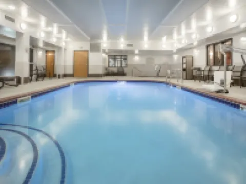 Holiday Inn Express & Suites YANKTON by IHG Hotels in Yankton