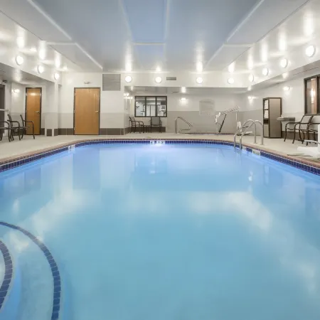 Holiday Inn Express & Suites YANKTON by IHG