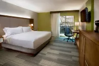Holiday Inn Express NASHVILLE AIRPORT by IHG - balcón