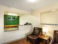科羅拉多斯普林斯機場霍姆湯公寓 格魯姆交通附近的飯店