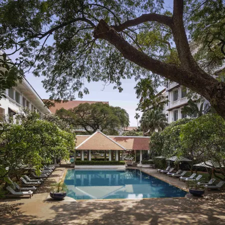 Raffles Hotel le Royal
