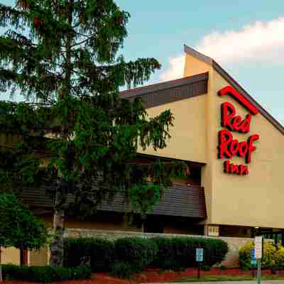 Red Roof Inn Edison Hotel Exterior