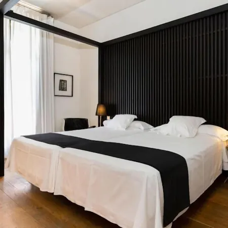 Hotel Market