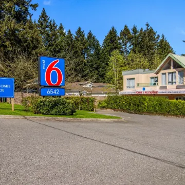 Motel 6 Surrey, BC