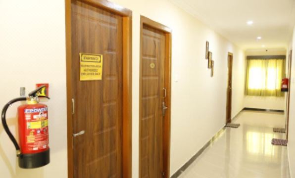 Hotel New Amirtham Inn