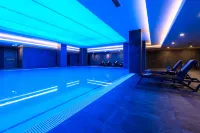 La Quinta by Wyndham Istanbul Gunesli - Pools
