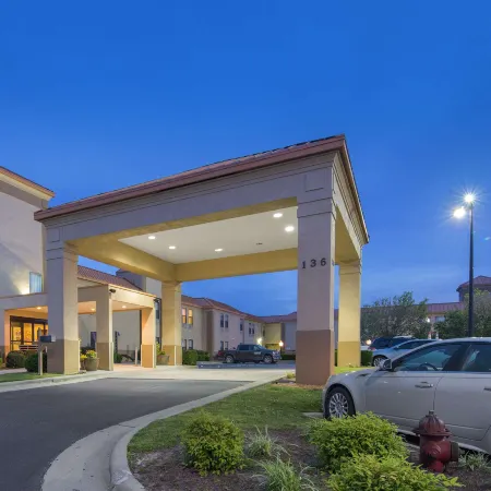 SureStay Plus Hotel by Best Western Roanoke Rapids I 95
