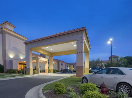 SureStay Plus Hotel by Best Western Roanoke Rapids I 95