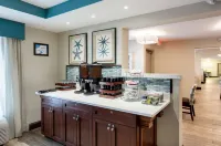Quality Inn Gulfport I-10 - Aamiainen