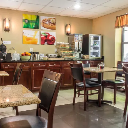 Quality Inn Near Mountain Creek