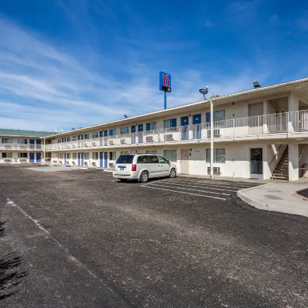 Motel 6 Needles, CA