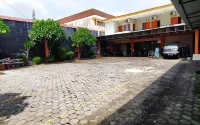 Hotel Indah Jaya Solo Hotels in Punggawan