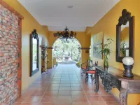 El Encanto Inn & Suites Hotels in Las Veredas