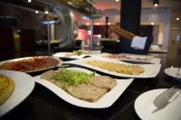 Park Inn by Radisson Libreville - Frühstück