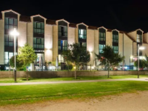 卡里爾酒店 維拉加爾西亞·德·阿勞薩酒店