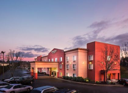 DoubleTree by Hilton Portland - Beaverton