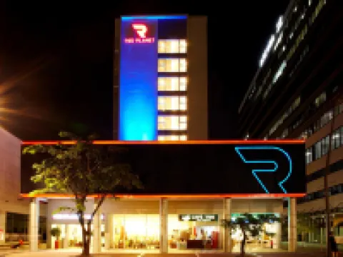 เรด แพลนเนต มะนิลา อาเซียนาซิตี้ โรงแรมในปารานาคิว