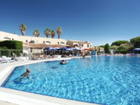 Résidence Odalys Saint Loup Hotels in Agde