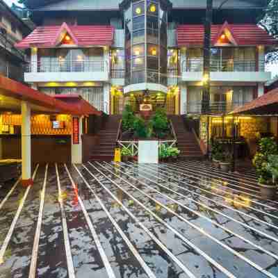Hotel Kumar Plaza Hotel Exterior