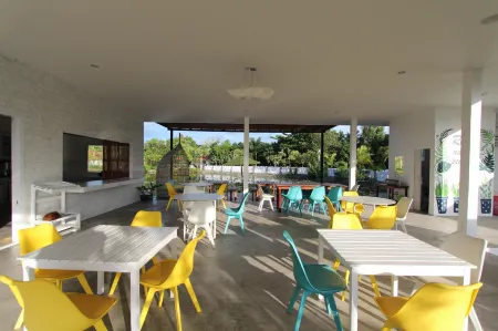 Anavilla Tangke Resort Отели в г. Кханом