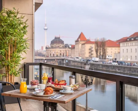 ホテル ノイアー フリッツ ベルリン ベルリンのホテル