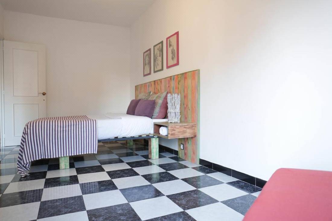 Apartment on Carrer de la Diputació 133-Barcelona Updated 2022 Room  Price-Reviews & Deals | Trip.com