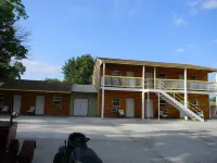 Little Shamrock Motel Hotels near Crater of Diamonds State Park