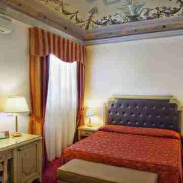 Hotel Manganelli Palace Rooms