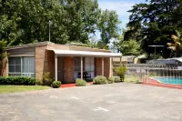 Bayview Motel Hotels in Capel Sound