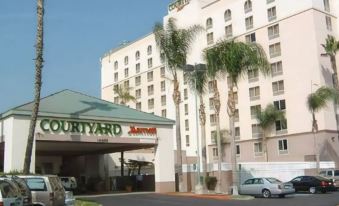 Courtyard by Marriott Baldwin Park