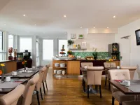 Leonardo Hotel Frankfurt City Center Hotels near Stadel Museum