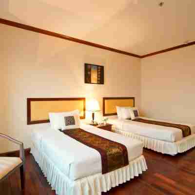 Champasak Grand Hotel Rooms