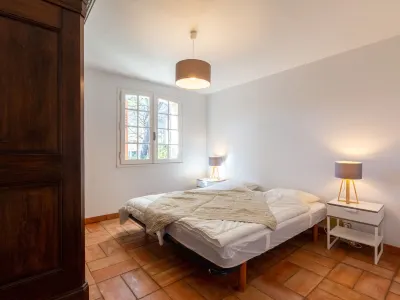 Alsabreizh Các khách sạn gần SAINT RAPHAEL RAILWAY STATION