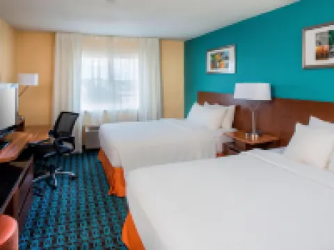 Fairfield Inn & Suites Peru Hotels in Peru