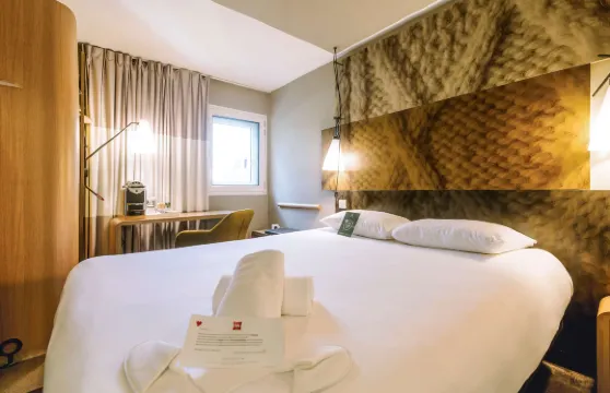 宜必思阿維尼翁中心火車站酒店