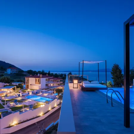 Villa d'Oro - Luxury Villas & Suites