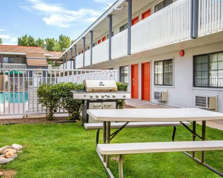 Econo Lodge Flagstaff East I-40