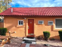 Garden of the Gods Motel