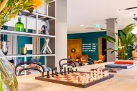 VIE Via - Your Hotel - parking